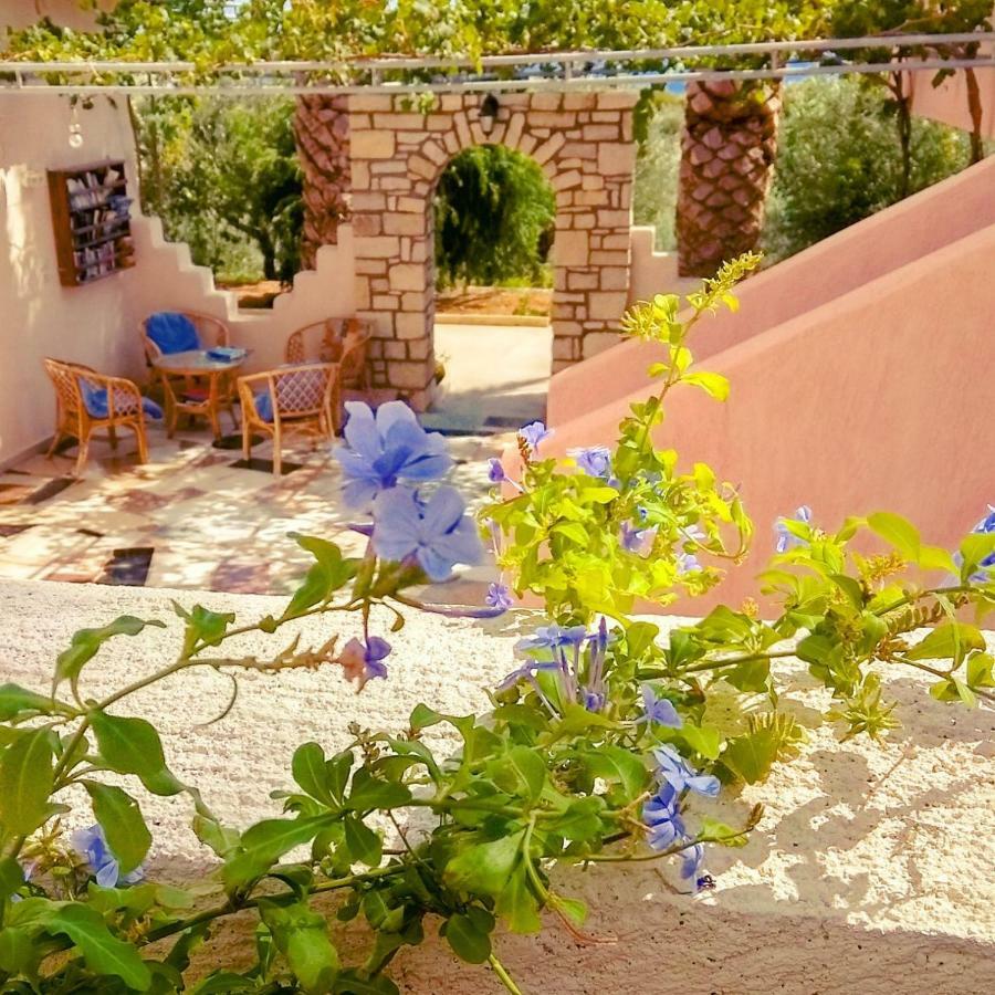 Ierapetra La Luna Blu フェルマ エクステリア 写真
